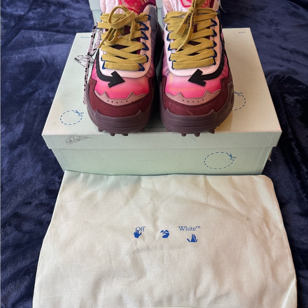Off-White Odsy-1000 Burgundy White Preowned